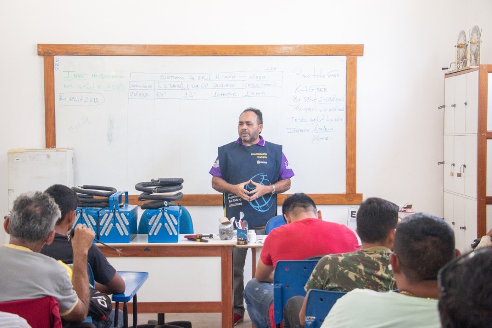Projeto é realizado em parceria com a Secretaria de Estado de Administração Penitenciária (Seap) e com o Centro de Educação Tecnológica do Amazonas (Cetam). — Foto: Divulgação/ SEAD