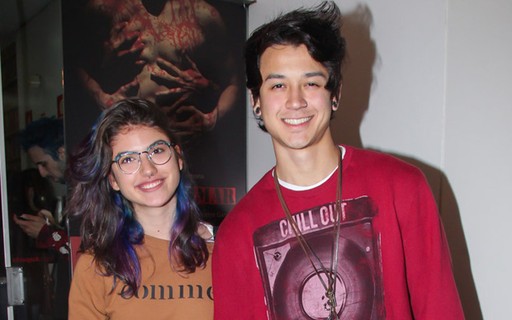 Giovanna Grigio faz primeira aparição pública com novo ...