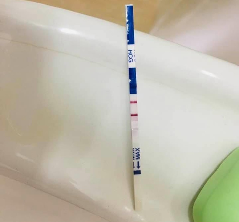 Resultado positivo da gravidez de Vitória Balmant veio após a segunda tentativa de inseminação — Foto: Arquivo pessoal