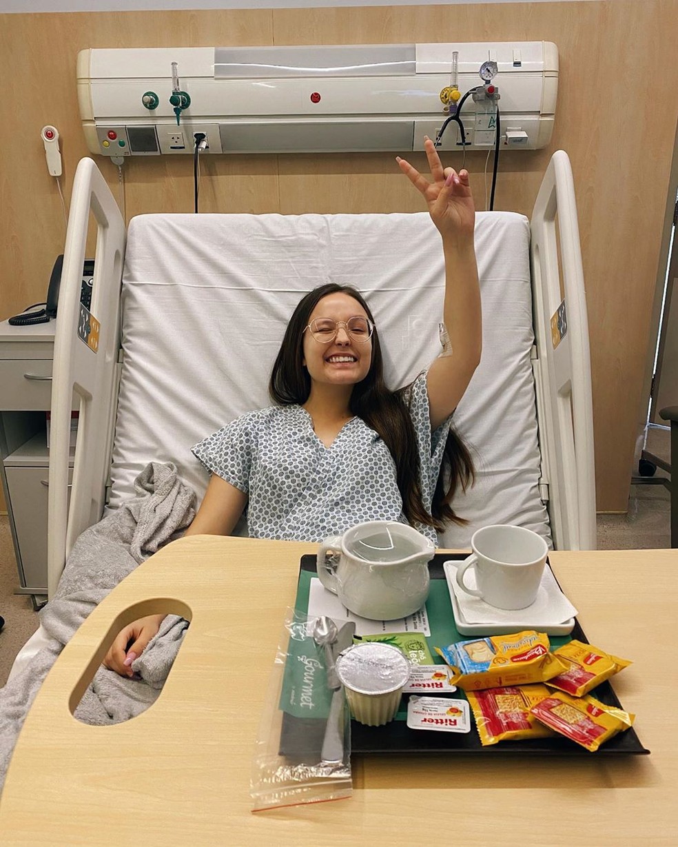 Larissa Manoela Passa Por Cirurgia Para Retirada De Pedra Na Vesicula Pop Arte G1