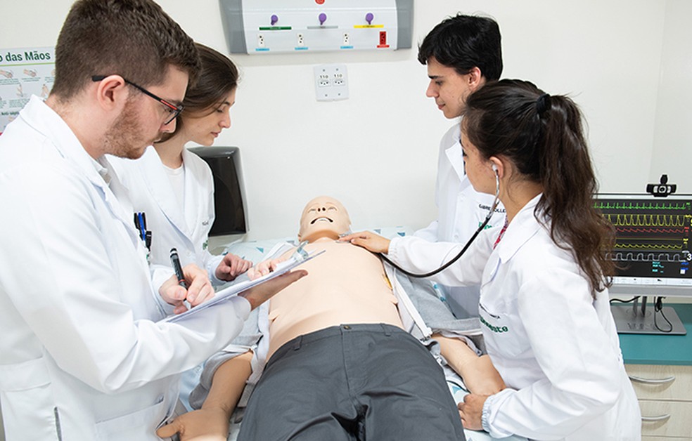 Faculdade de Medicina de Jaú também possui estrutura completa com modernos laboratórios, como o LHabSim — Foto: Marketing Unoeste