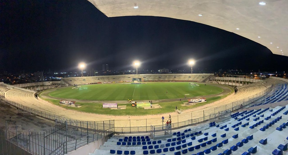 Estádio Amigão seria a praça de Campina Grande a receber essas melhorias previstas em projeto — Foto: Marques de Souza / TV Paraíba