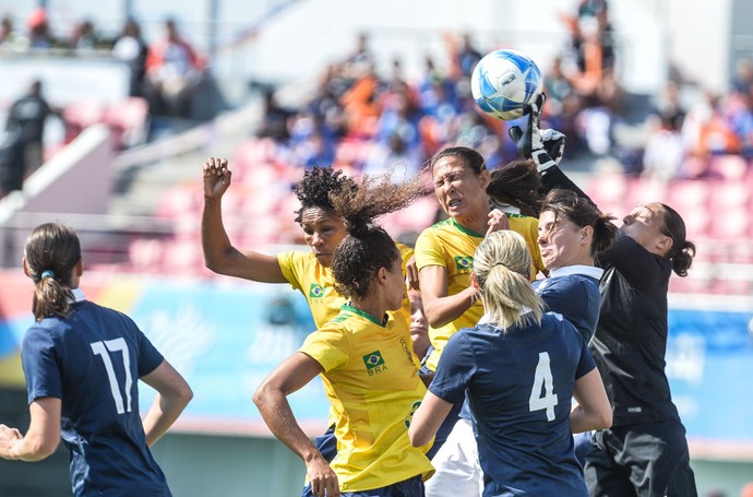 Brasil x França futebol feminino Jogos Mundiais Militares (Foto: Felipe Barra)
