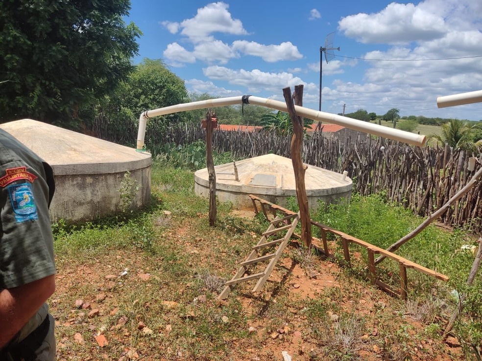 Mãe é presa suspeita de matar afogada a própria filha de 1 anos e 5 meses em cisterna no interior do Piauí — Foto: Reprodução