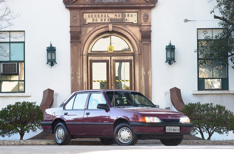 Chevrolet Monza 1994 (Foto: Divulgação)