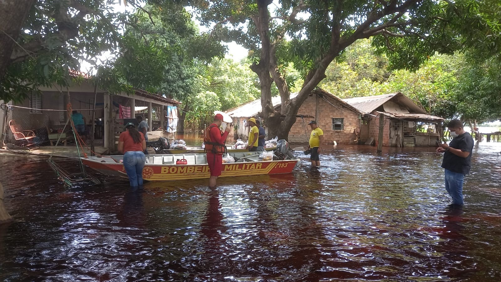 Número de desabrigados por enchentes volta a cair no TO e Defesa Civil monitora 25 cidades