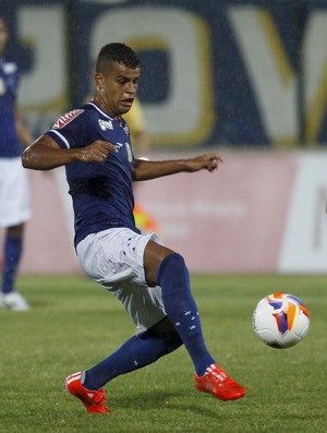 Paciente, confiante e titular: Alisson mira Taça Libertadores e projeta 2016