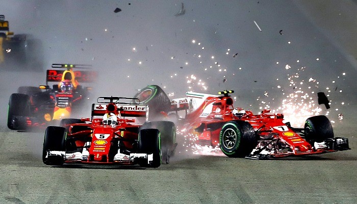 Sebastian Vettel, Max Verstappen e Kimi Raikkonen na largada em Cingapura