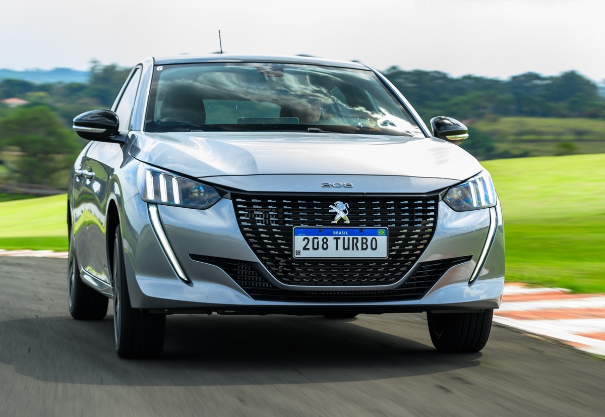 Qual versão do Peugeot 208 turbo é melhor: Allure, Style ou Griffe?