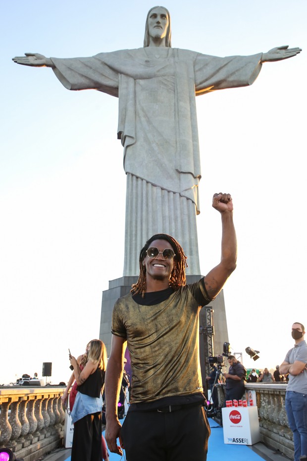 Toni Garrido - Live ASSERJ no Cristo, com shows de Preta Gil e Toni Garrido, no Corcovado, Rio de Janeiro, RJ. (13/06/2020) Roberto Filho / Brazil News. (Foto: Roberto Filho / Brazil News)
