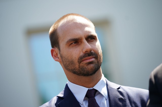 Que fim levou a ação capaz de impedir Eduardo Bolsonaro de virar ...
