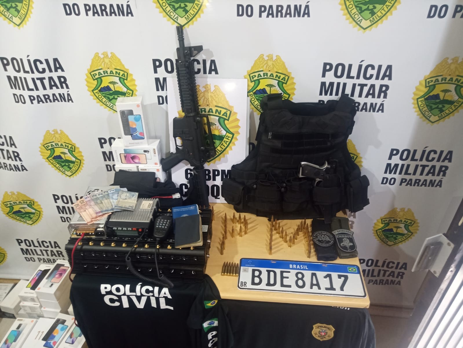 Três homens são presos por suspeita de assalto em Cascavel, diz polícia 