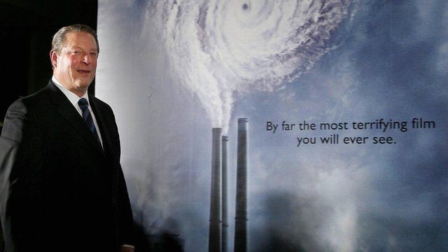 Al Gore, cujo filme sobre mudanças climáticas ganhou um Oscar, recebeu o Nobel juntamente com o IPCC (Foto: SAMANTHA SIN/GETTY IMAGES via BBC News Brasil )