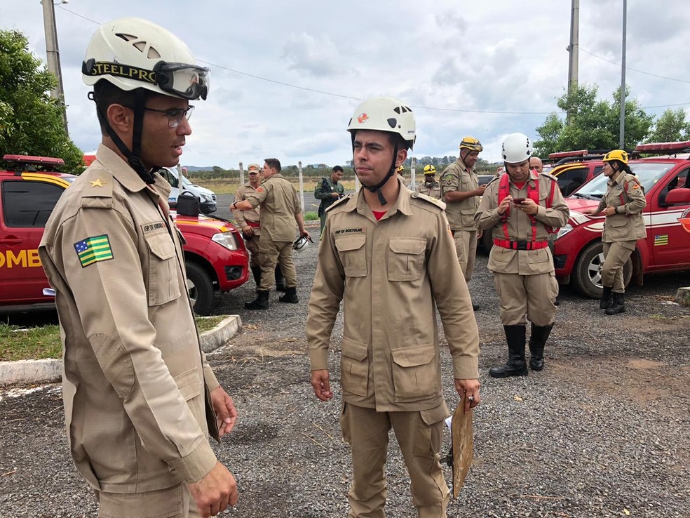 Bombeiros de Goiás após buscas por turistas perdidos na Chapada dos Veadeiros (GO) — Foto: Divulgação