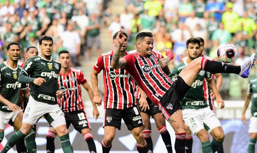 Luciano em São Paulo x Palmeiras — Foto: Marcos Ribolli