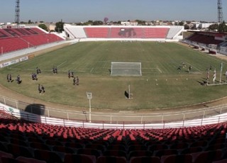 CBF confirma: São Paulo x Coritiba será disputado em Itu