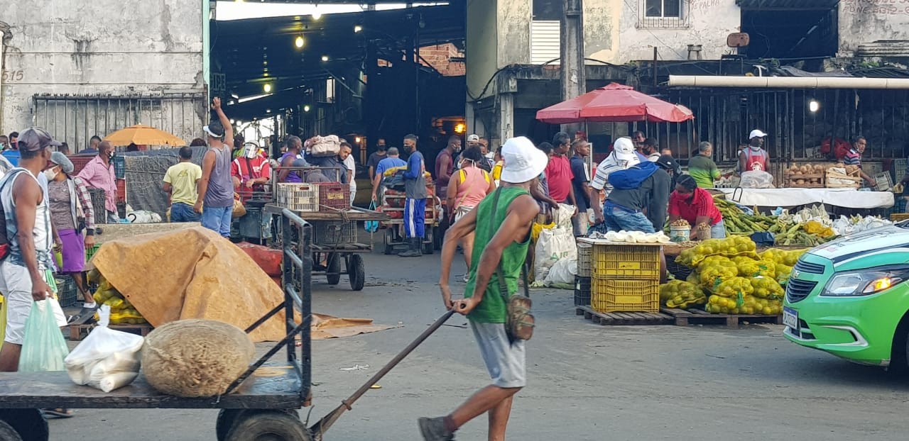 #MeuLugarFavorito: chef Lili Almeida vê a Feira de São Joaquim como local de empoderamento