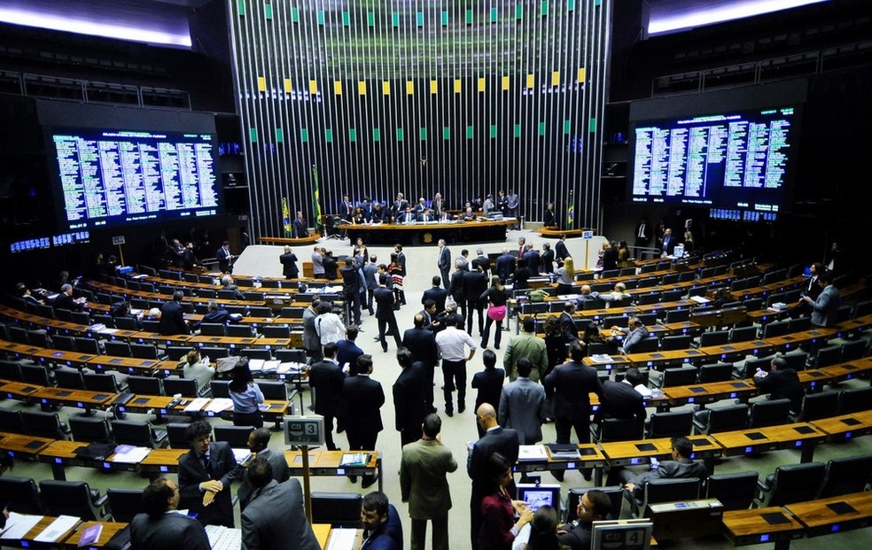 Plenário da Câmara dos Deputados durante sessão (Foto: Marcos Oliveira/Agência Senado)