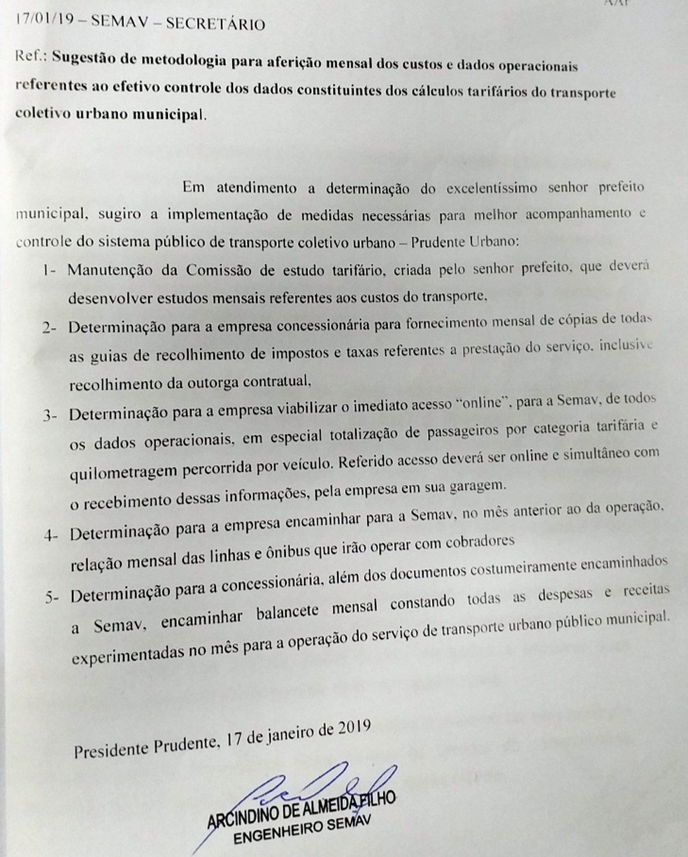 Medidas determinadas pelo prefeito Nelson Roberto Bugalho (PTB) constam em documento obtido pelo G1, via Lei de Acesso à Informação — Foto: Reprodução