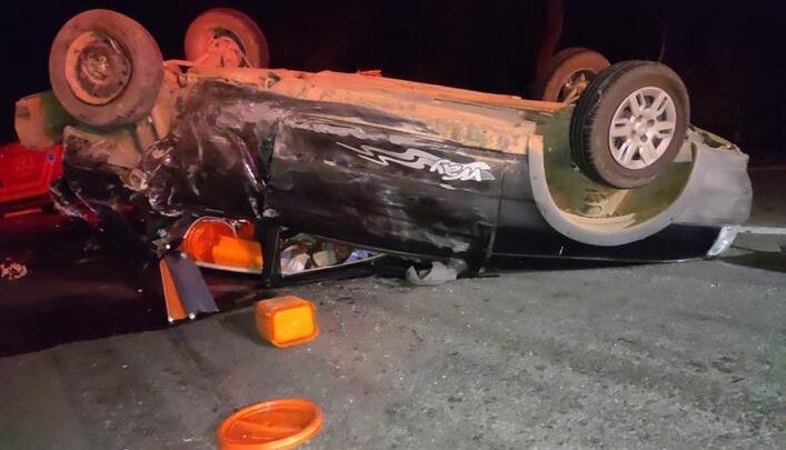 Carro cai em ribanceira após batida com outro automóvel na BR-356, entre Eugenópolis e Patrocínio do Muriaé