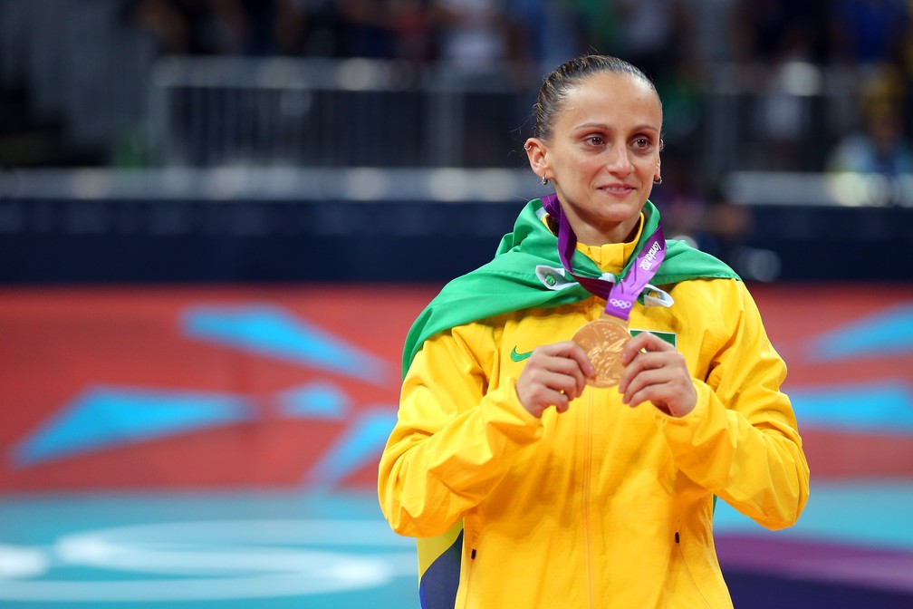 Fabi com a medalha de ouro da OlimpÃ­ada de Londres 2012 (Foto: Elsa/Getty Images)