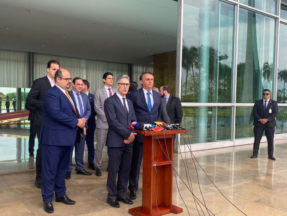 Governador reeleito de Minas, Zema anuncia apoio a Bolsonaro no segundo turno