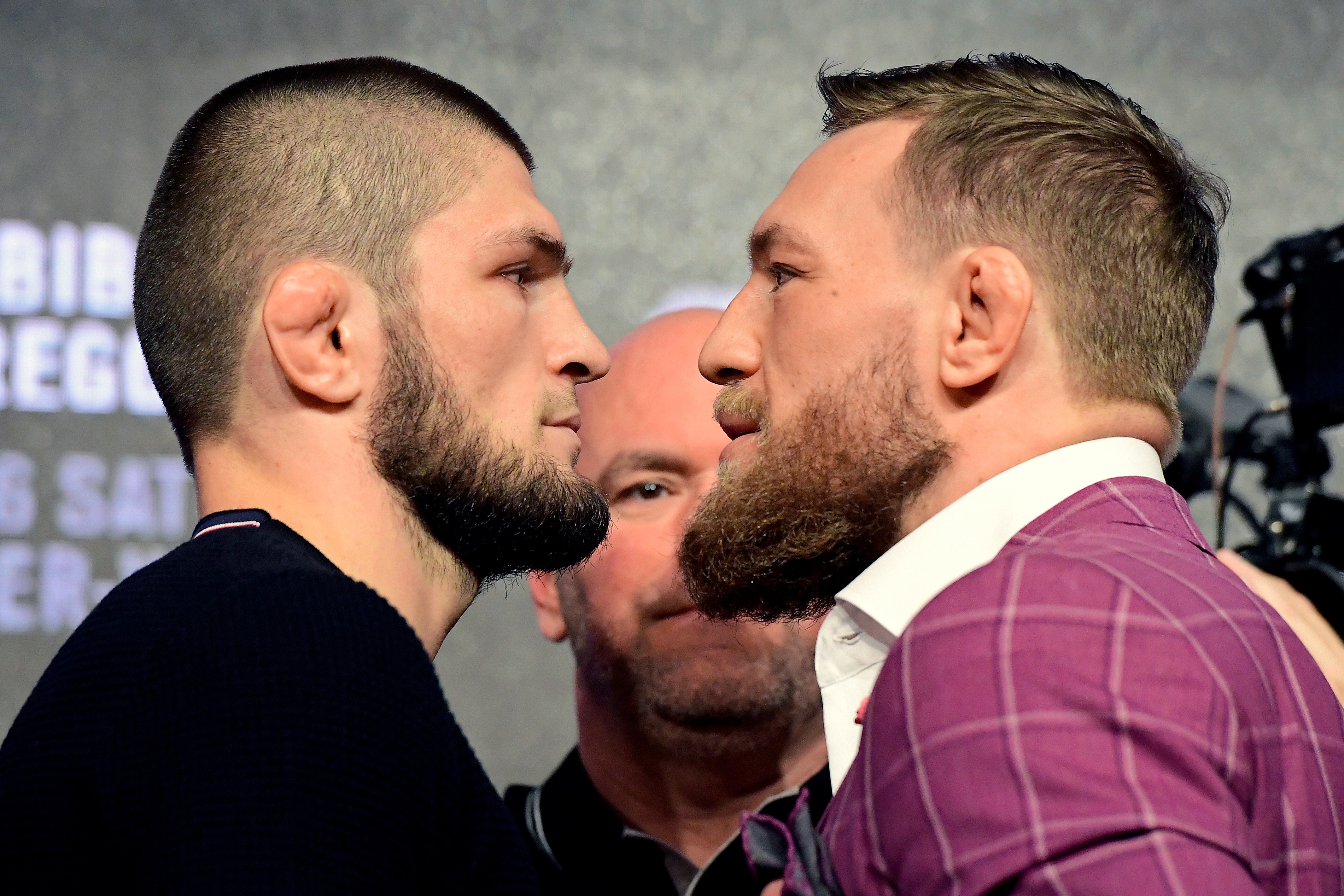 Nurmagomedov sucede a McGregor: russo dominou por completo o