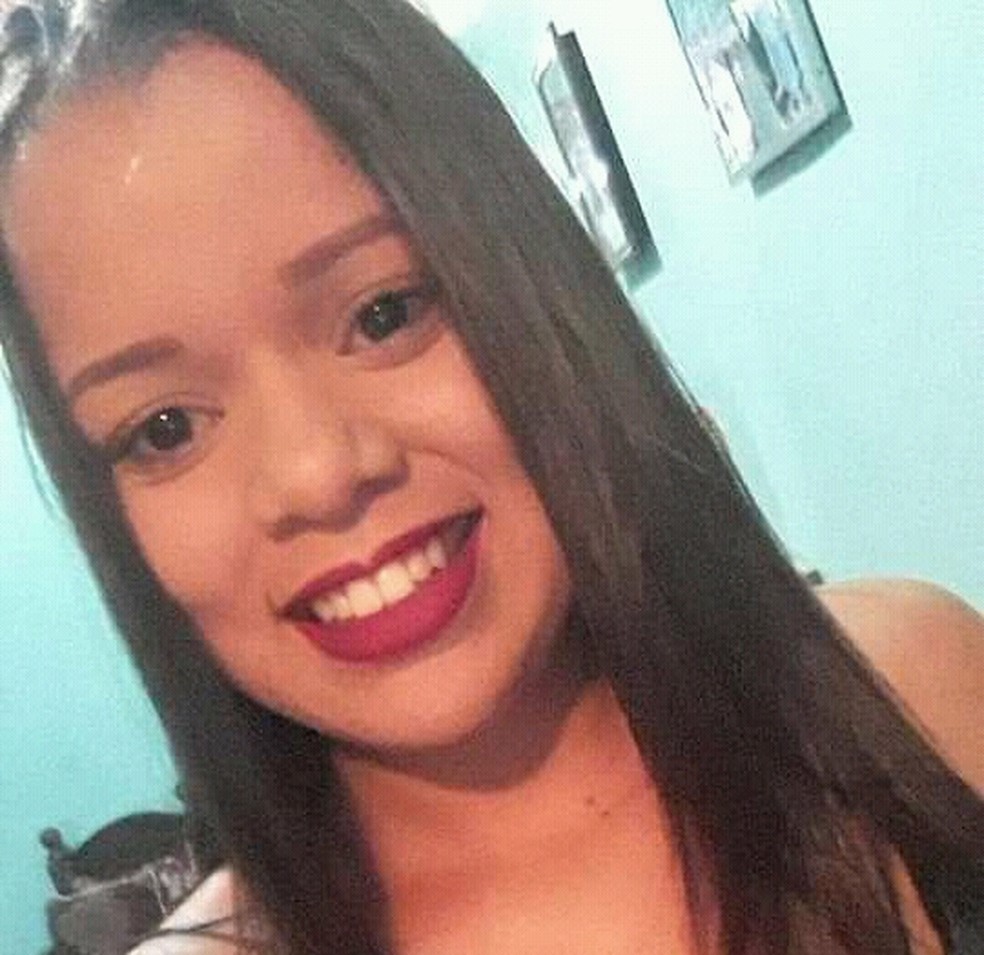 Mayara Estefanny teve rosto queimado pelo ex-marido, no Recife  — Foto: Reprodução/TV Globo 