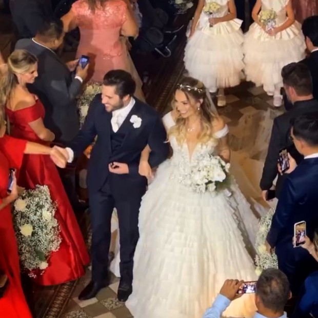 Cantora Sol Almeida se casa com Monilton Moura (Foto: Reprodução/Instagram)