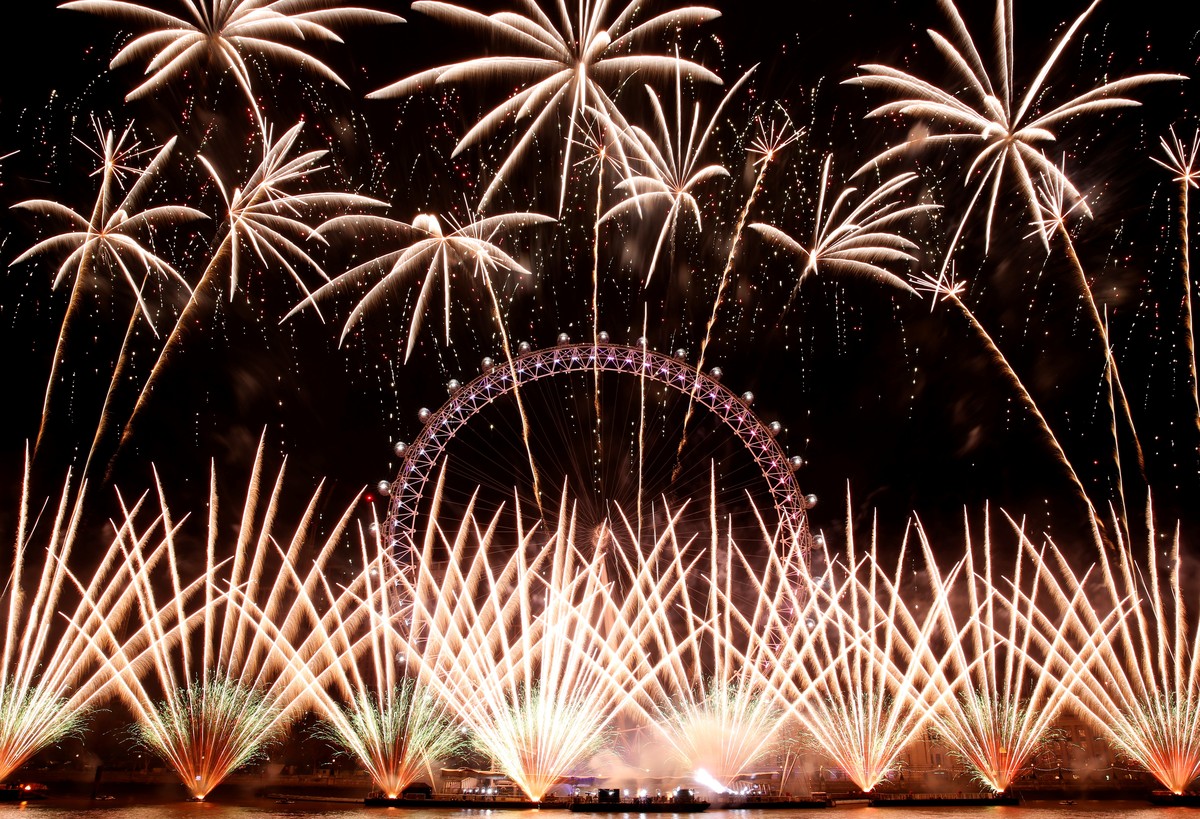 Londres cancela queima de fogos do Ano Novo pelo segundo ano consecutivo devido à pandemia