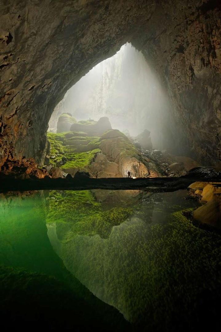 Maior caverna do mundo, localizada no Parque Nacional Phong Nha-Ke Bang, foi descoberta por um morador local por acidente (Foto: Wikimedia Commons )