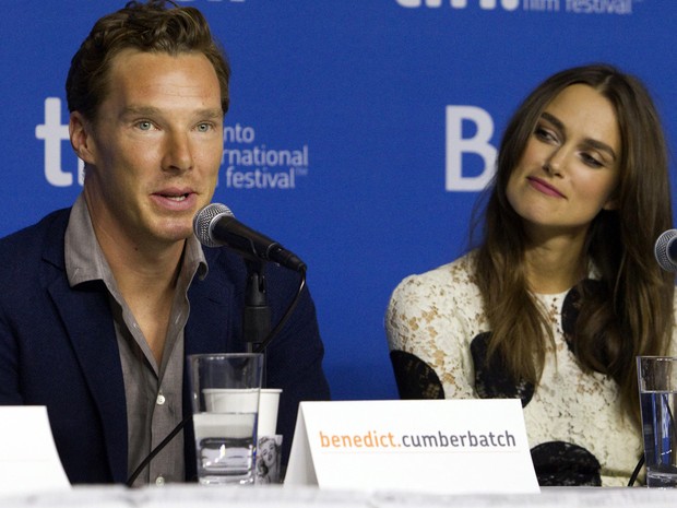 09/09: Benedict Cumberbatch e Keira Knightley divulgam o filme 'The Imitation Game' no Festival de Toronto. (Foto: REUTERS/Fred Thornhill)