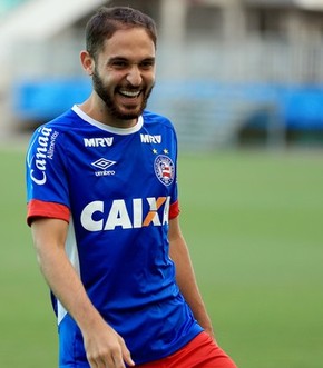 Titularidade tardia, "jogo primordial" e 2017: Régis analisa ano no Bahia | Bahia | GloboEsporte.com