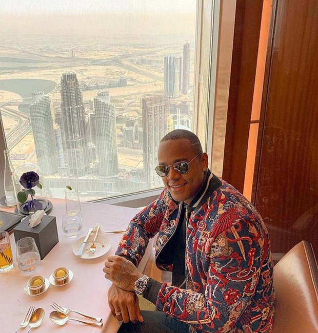 Leo Santana viaja a Dubai e se hospeda em hotel com diárias de até 6 mil reais (Foto: Instagram/ Reprodução)