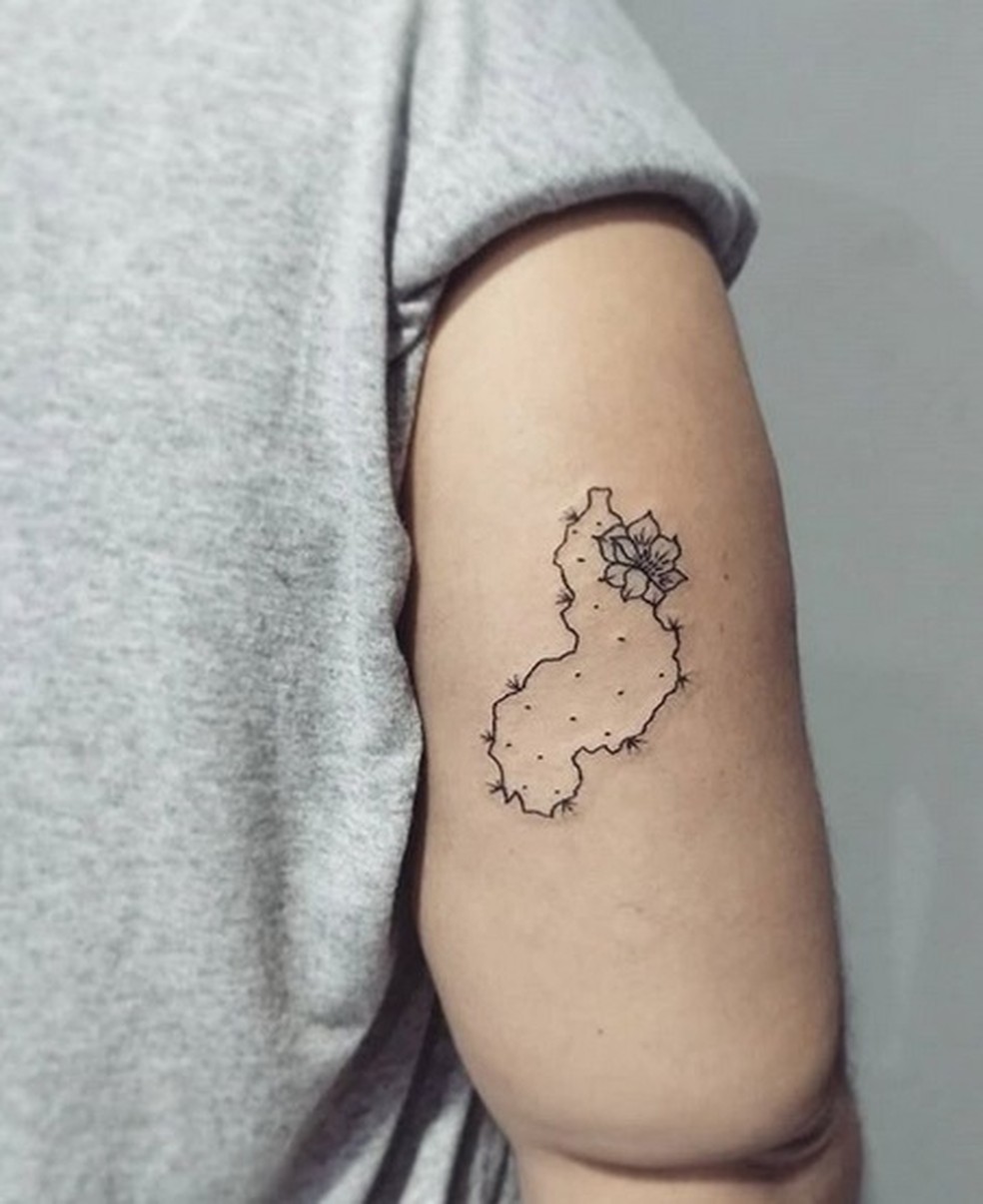 Admiradores da arte de Jéssica Gomes tatuaram algumas das suas criações (Foto: Arquivo pessoal/Jéssica Gomes)
