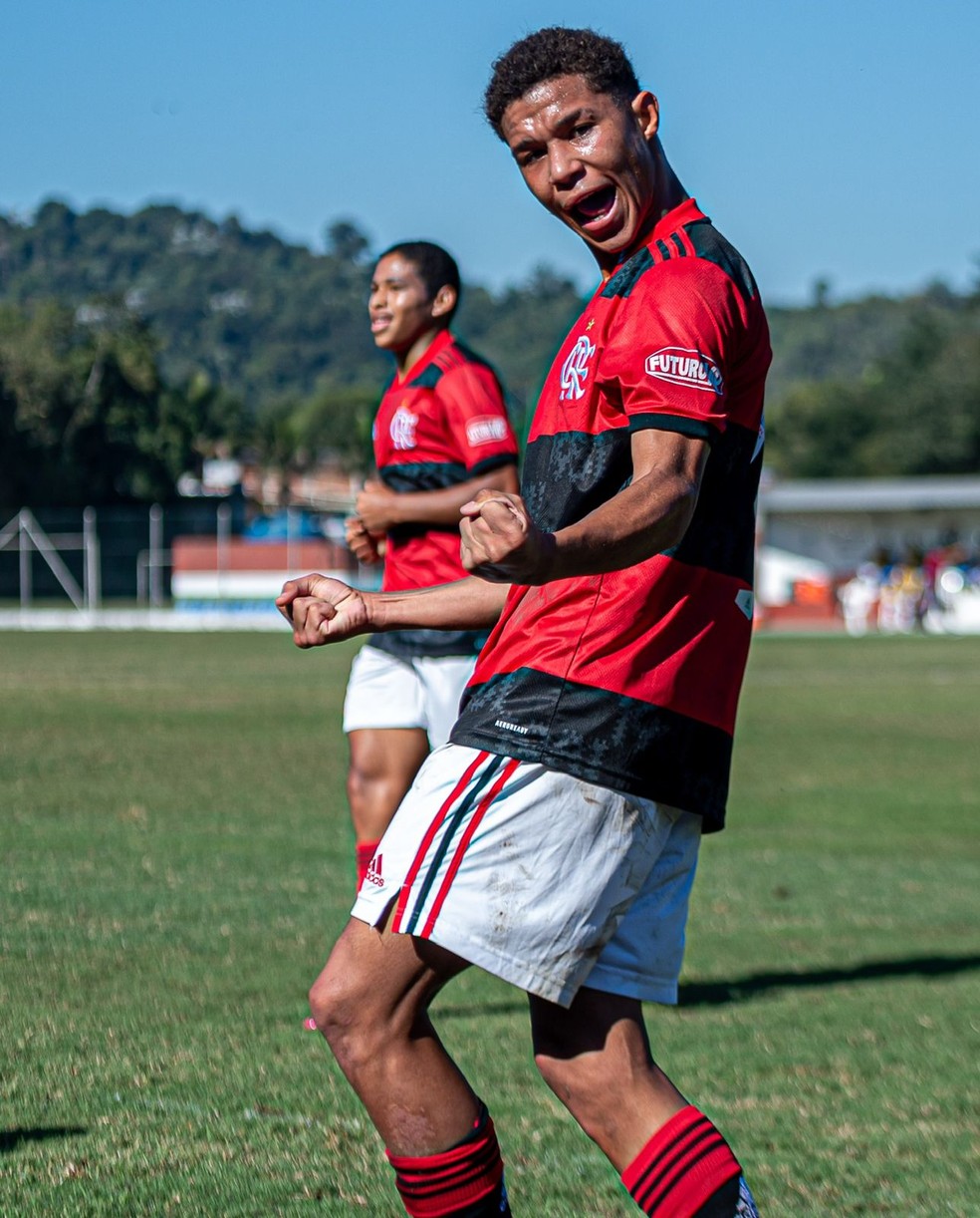 Vitinho, lateral do Flamengo — Foto: Arquivo Pessoal