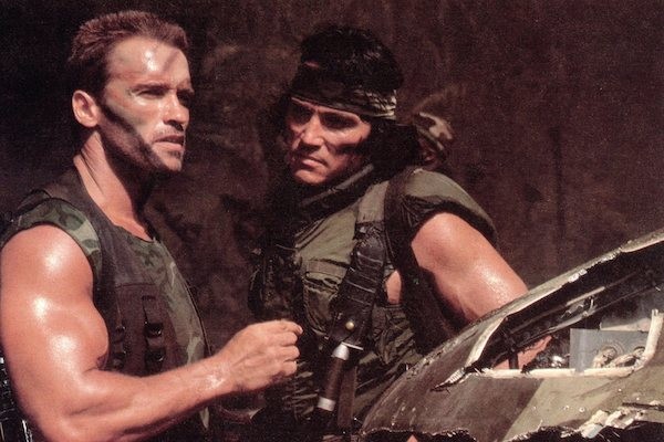 O ator Sonny Lendham em cena de Predador (1987) com Arnold Schwarzenegger (Foto: Reprodução)