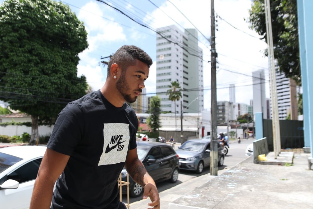 Juninho — Foto: Marlon Costa / Pernambuco Press