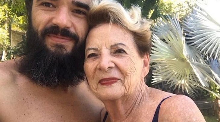 Caio Blat e a avó Janete (Foto: Reprodução/Instagram)