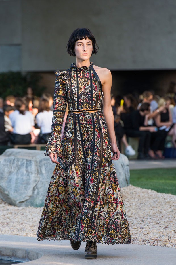 Embroidered and printed dress (Foto: LOUIS VUITTON)