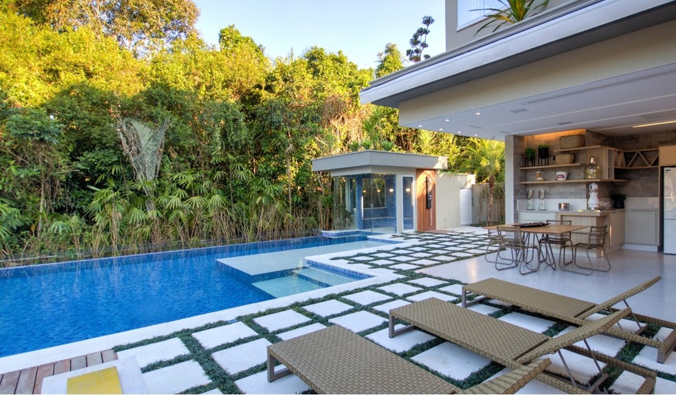 Residência localizada em Riviera de São Lourenço à venda no site da Factual. — Foto: Factual Negócios Imobiliários