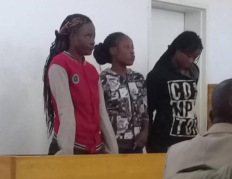 Mulheres presas sob acusação de estupro de pastor do Zimbábue