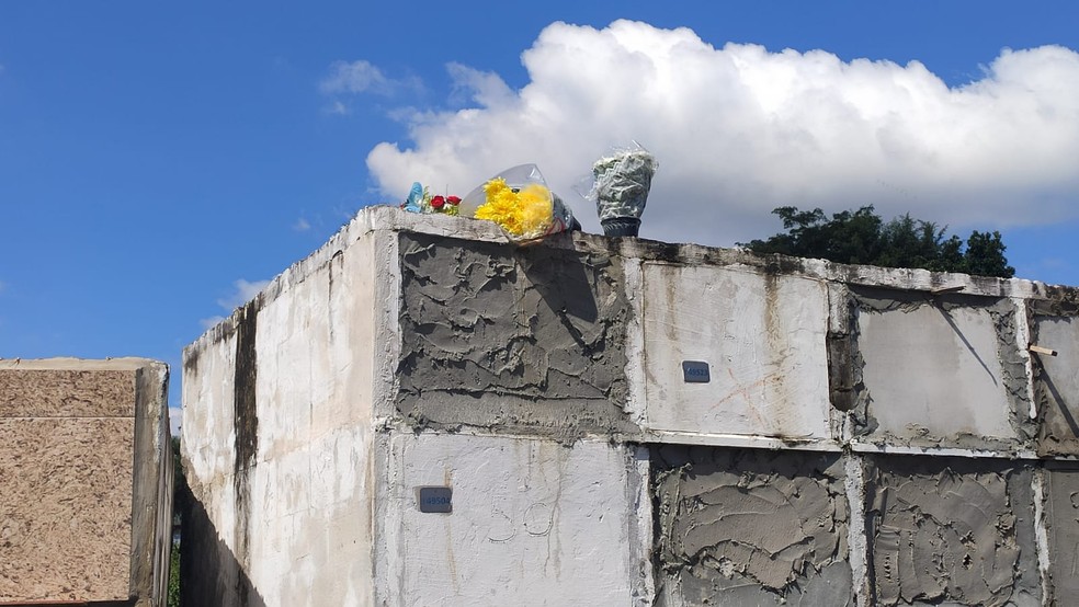 Local onde houve o sepultamento em Jundiaí — Foto: Isabela Godoi/g1