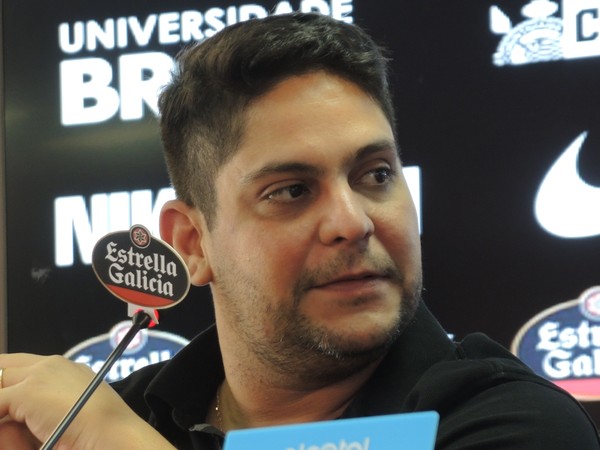 Sem Luan Santana, Corinthians terá cantor Jorge como protagonista de filme