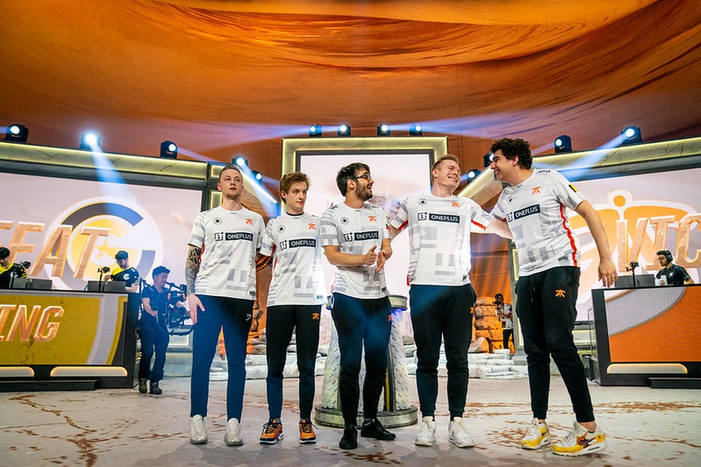 Mundial De Lol 2019 Skt Avanca Na Lideranca Fnatic Elimina Rng E Vai As Quartas De Final Lol Sportv