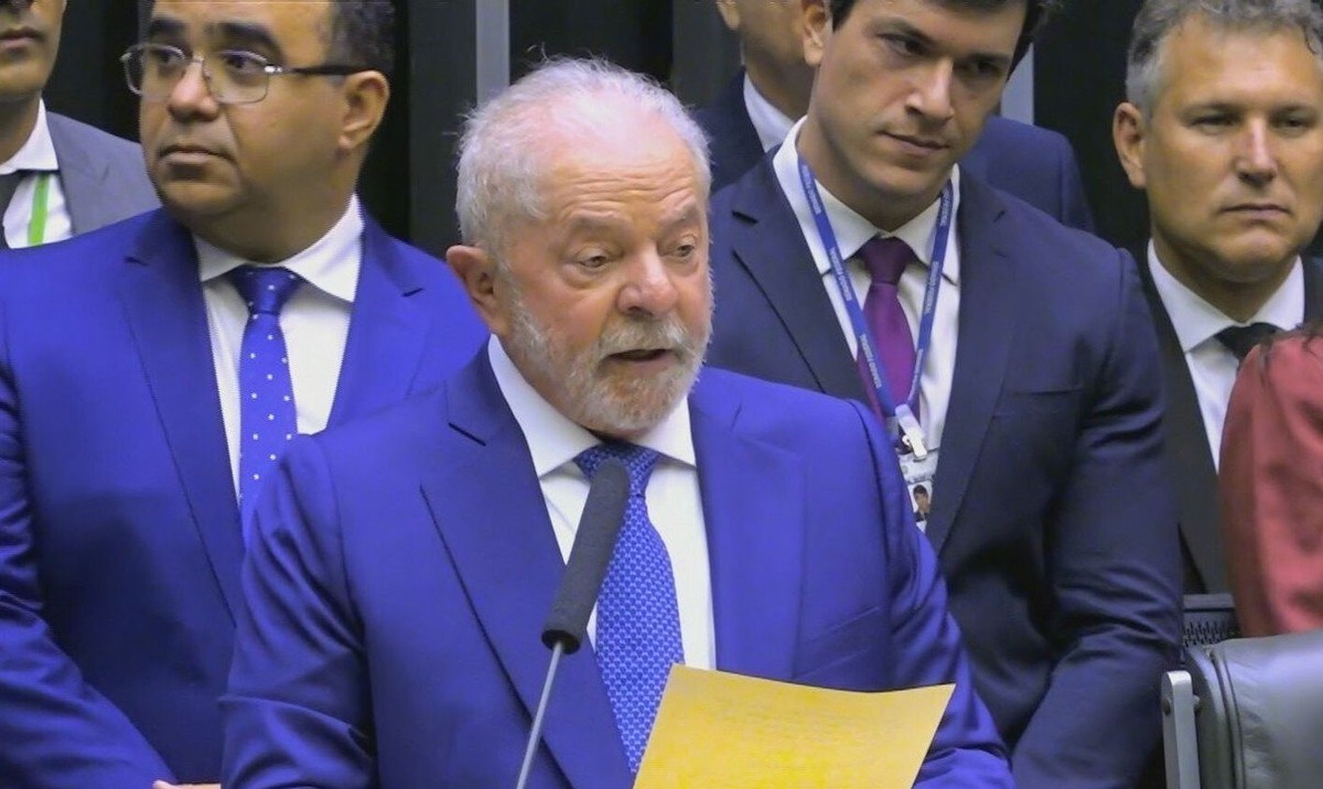 Decreto de Lula revoga normas que facilitavam acessos a armas e munição