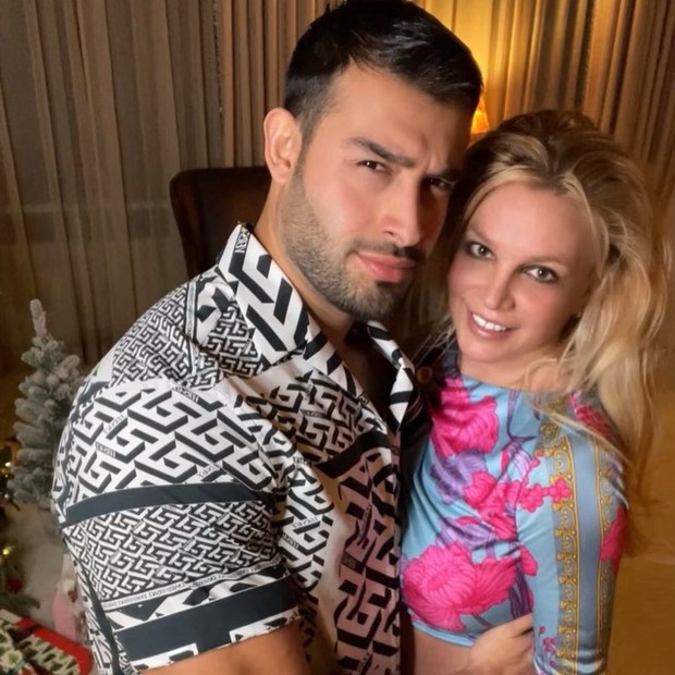 Britney Spears e o noivo Sam Asghari (Foto: Instagram/Reprodução)