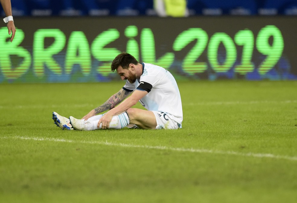 Messi, durante empate da Argentina com o Paraguai, no Mineirão — Foto: André Durão