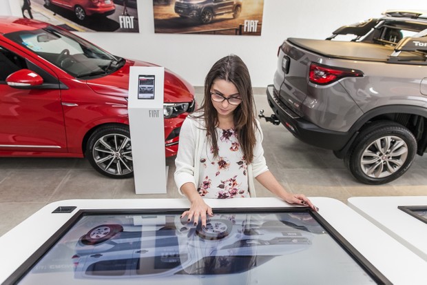 Concessionária digital Fiat (Foto: Divulgação) Concessionária digital Fiat (Foto: Divulgação)