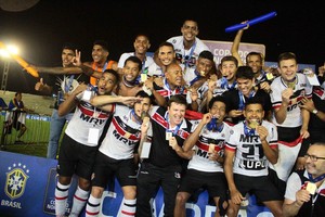 Santa Cruz campeão Copa do Nordeste (Foto: Marlon Costa / Pernambuco Press)
